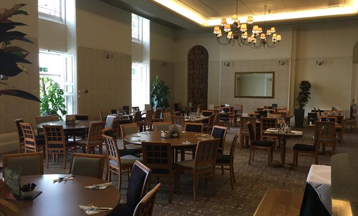 MAIN DINING ROOM